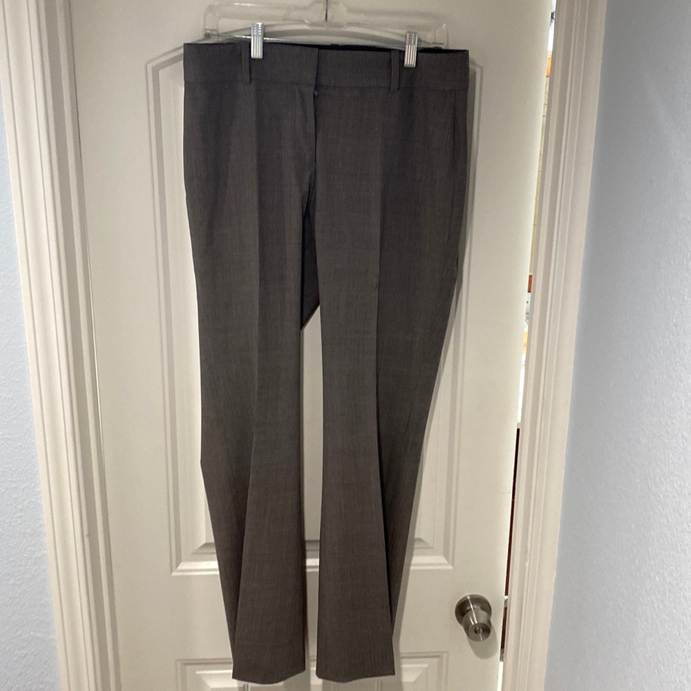 Size 8, women’s gray work pants.